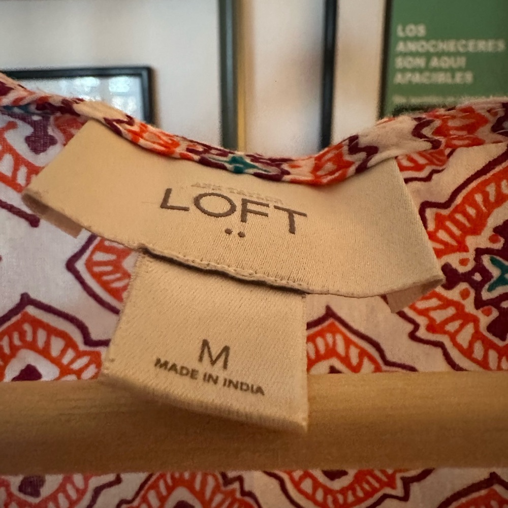 LOFT Sleeveless Top with Red and White Pattern - Picture 2 of 7